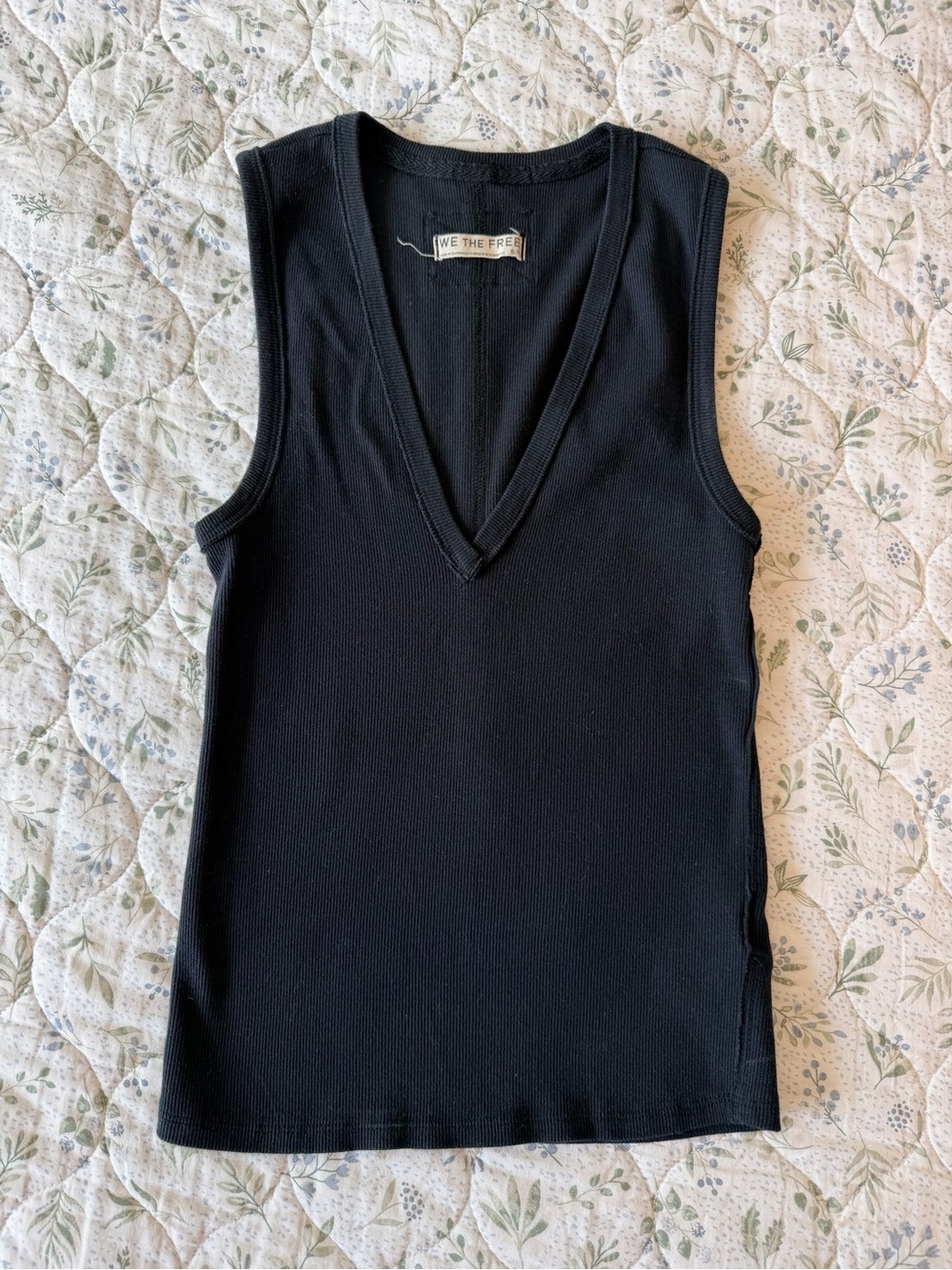 We The Free Women's Navy V-Neck Sleeveless Rib Tank